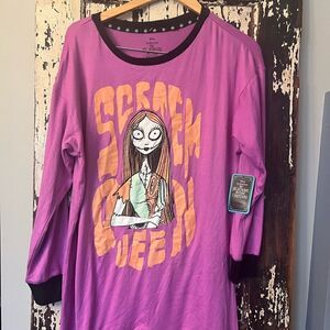 NWT Scream Queen Nightmare Before Christmas women’s nightgown. Size M.